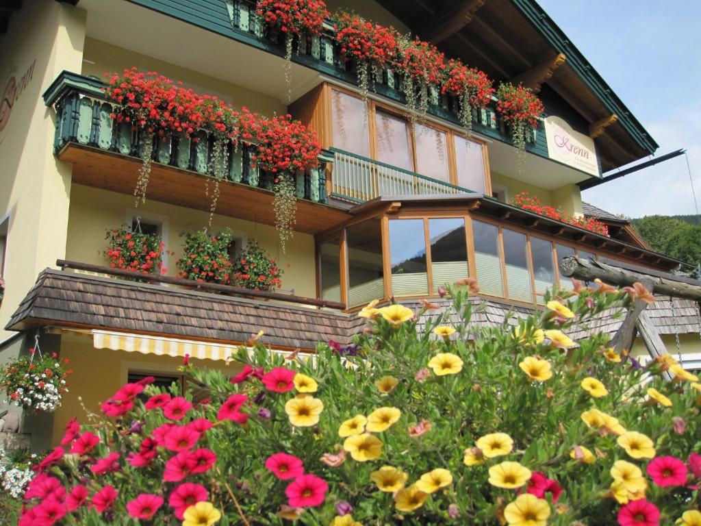 Hotel Landhaus Krenn Bad Kleinkirchheim Exterior foto