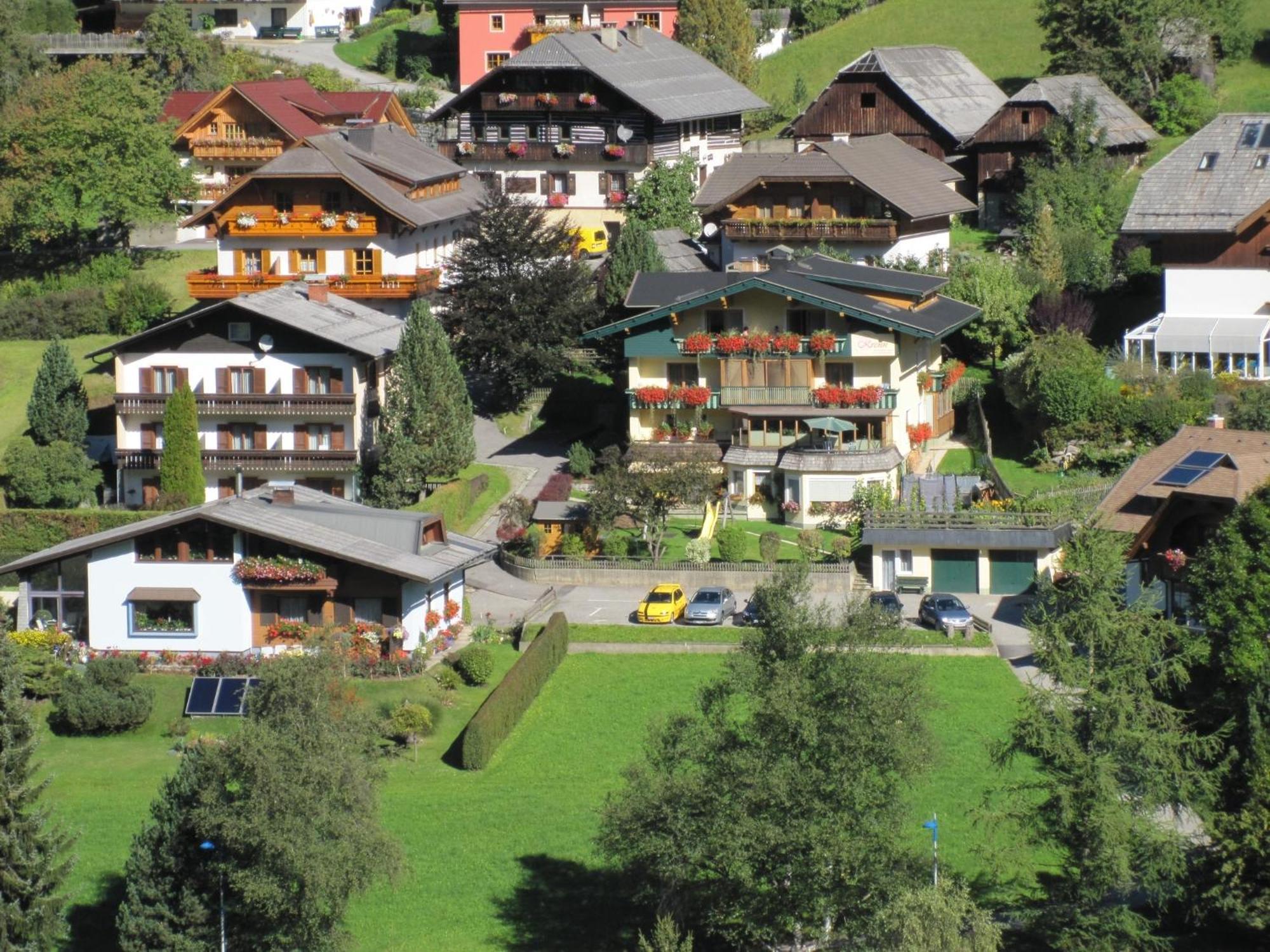 Hotel Landhaus Krenn Bad Kleinkirchheim Exterior foto